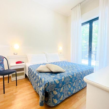 Hotel Bolognese Беллария-Иджеа-Марина Экстерьер фото
